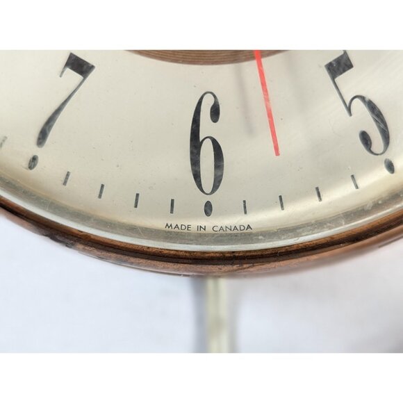 Vintage 7" Westclox Electric Oracle copper surround wall clock, 1950-1960s - Picture 2 of 10